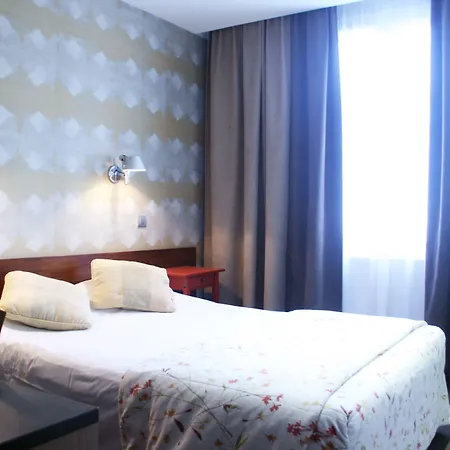 Oldegar Hotel-bar-musique