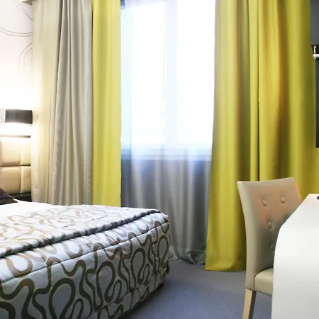 Oldegar Hotel-bar-musique 3*