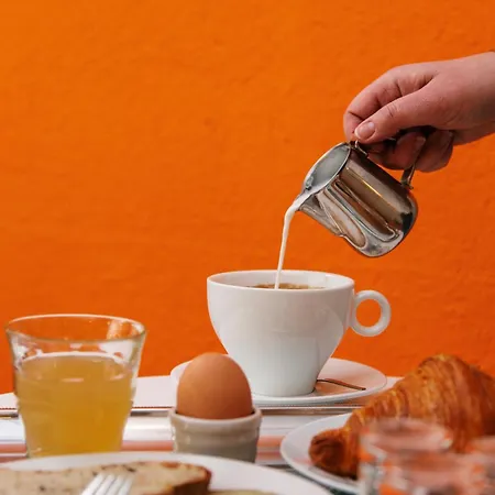 Szálloda Oldegar Hotel-bar-musique