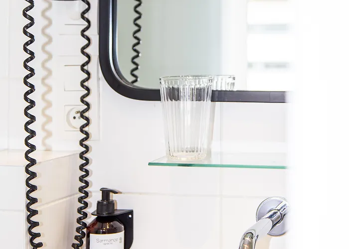 Oldegar Hotel-bar-musique Ναντ