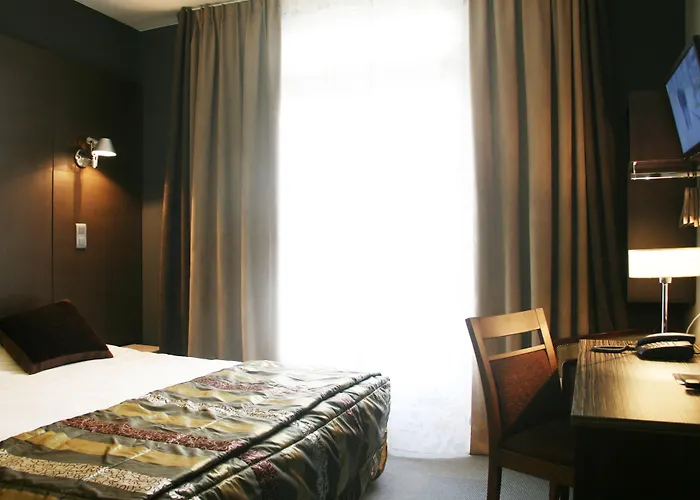 Oldegar Hotel-bar-musique 3* Ναντ